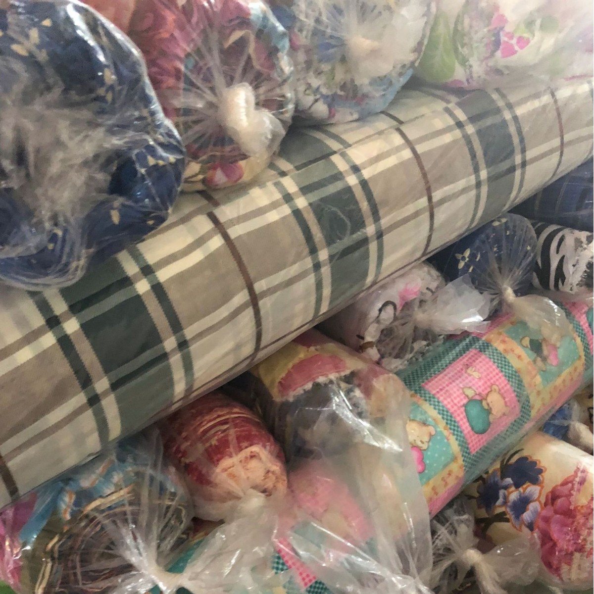 厂家处理 宽幅窄幅加密柔软绒感平纹涤纶磨毛桃皮绒面料性价比高