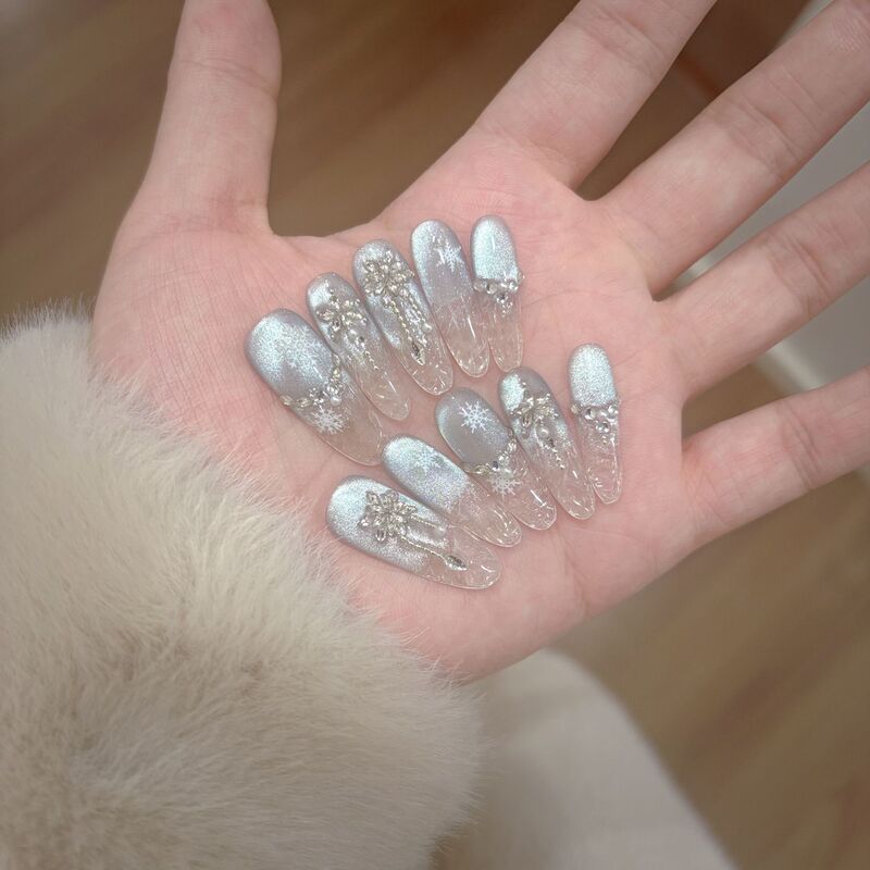 New Christmas Wearable Nails, Casual and Temperamental Fingertip Glass, High-End Cat Eye Manicure, Purely Handmade Removable Nails