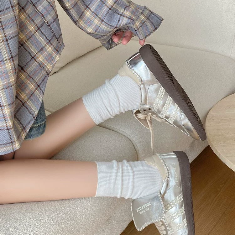 Spring vertical pattern college style heap medium tube socks for women thin simple calf socks beautiful legs slimming cotton socks versatile Korean style