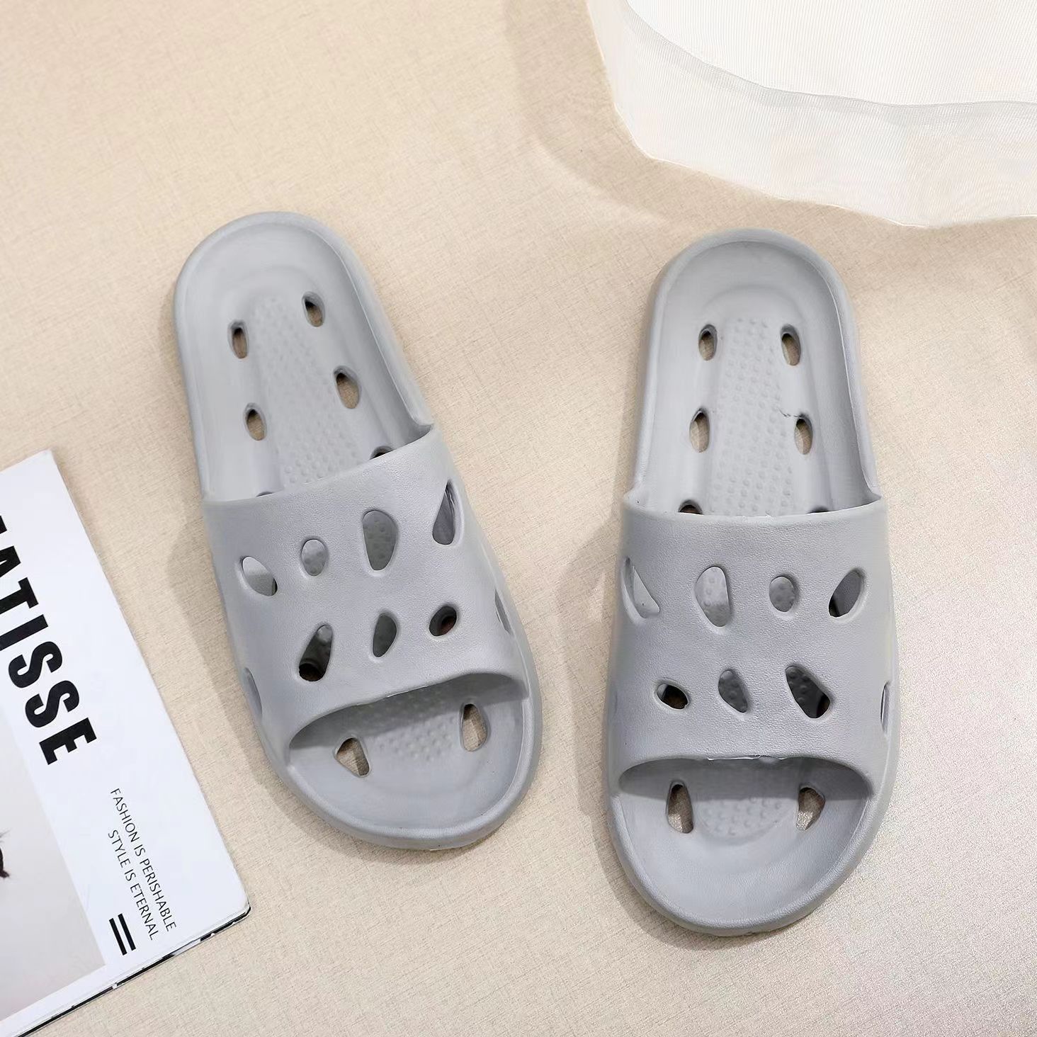 Material EVA casero zapatillas frías con fugas de agua pareja de verano mujer hombre baño de verano suela suave