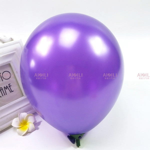 Latex balloon