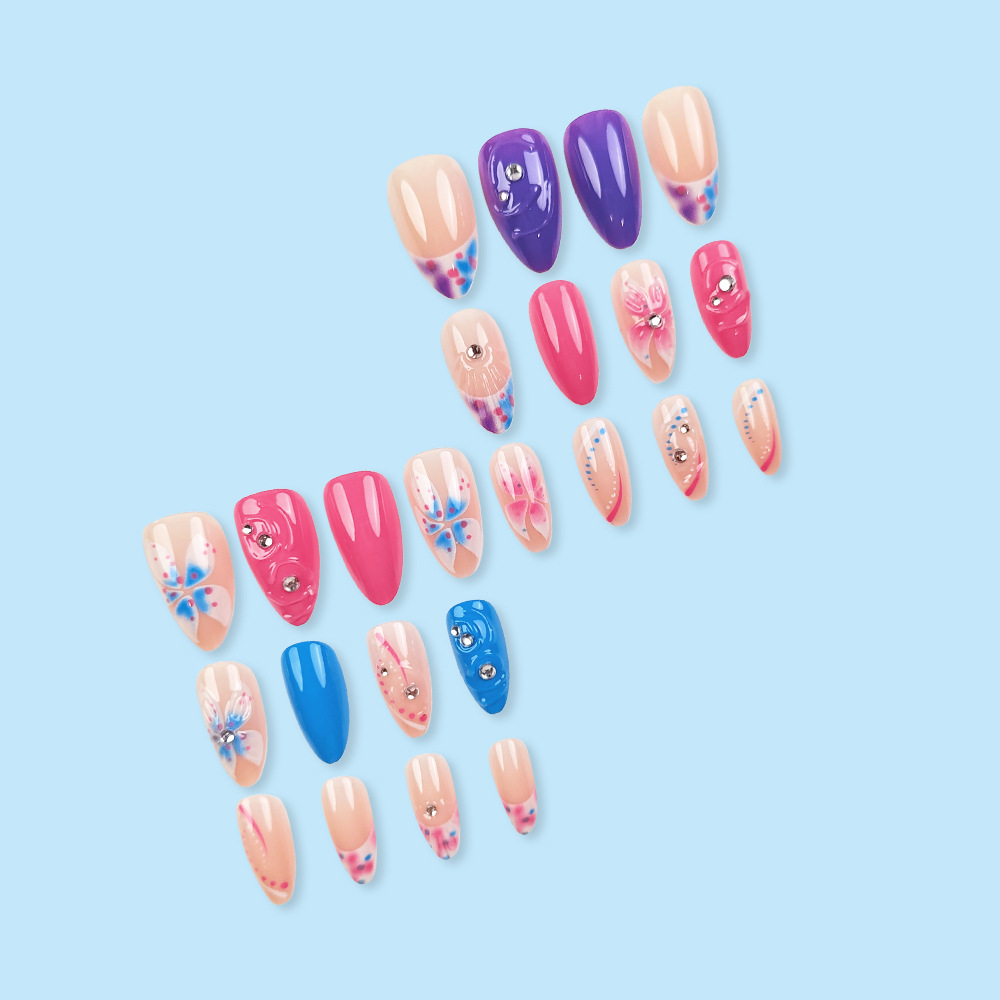 3D estereoscópico goteo de flores de manicuras transfronterizas nuevas uñas de almendras 24 piezas de parche de uñas de diamantes