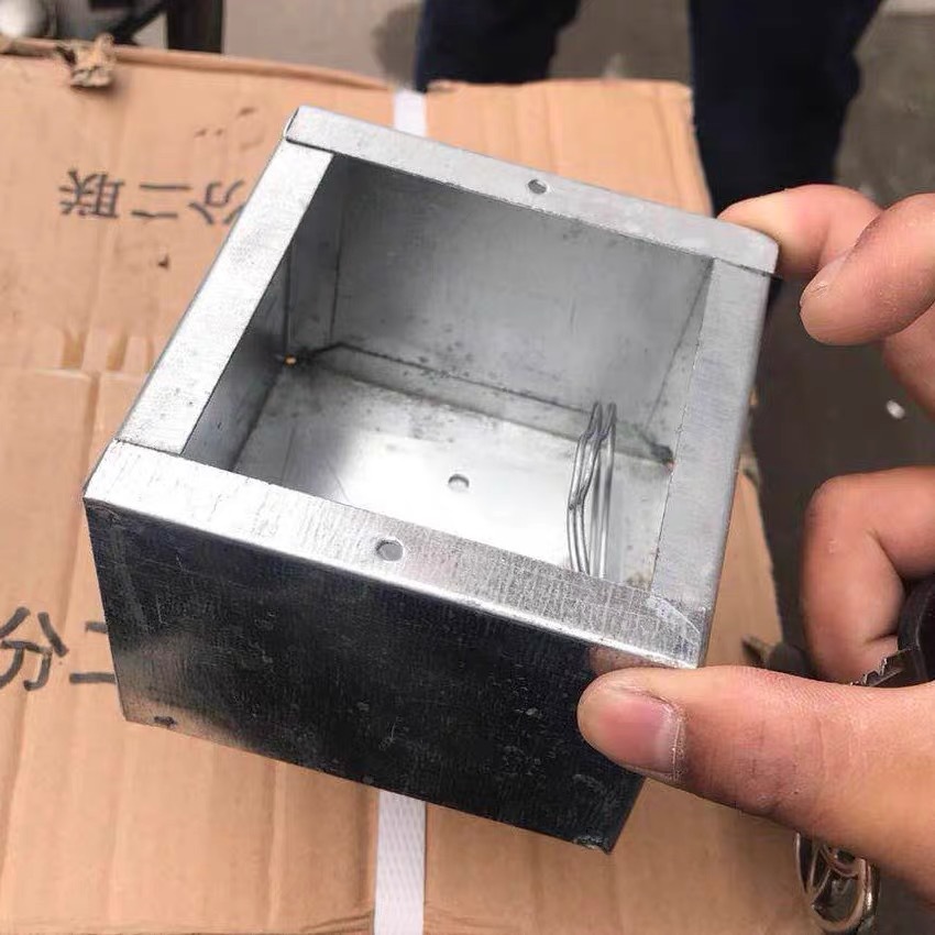 KBG镀锌过路盒 镀锌明装大铁盒金属线盒铁质焊接金属明装盒250 80