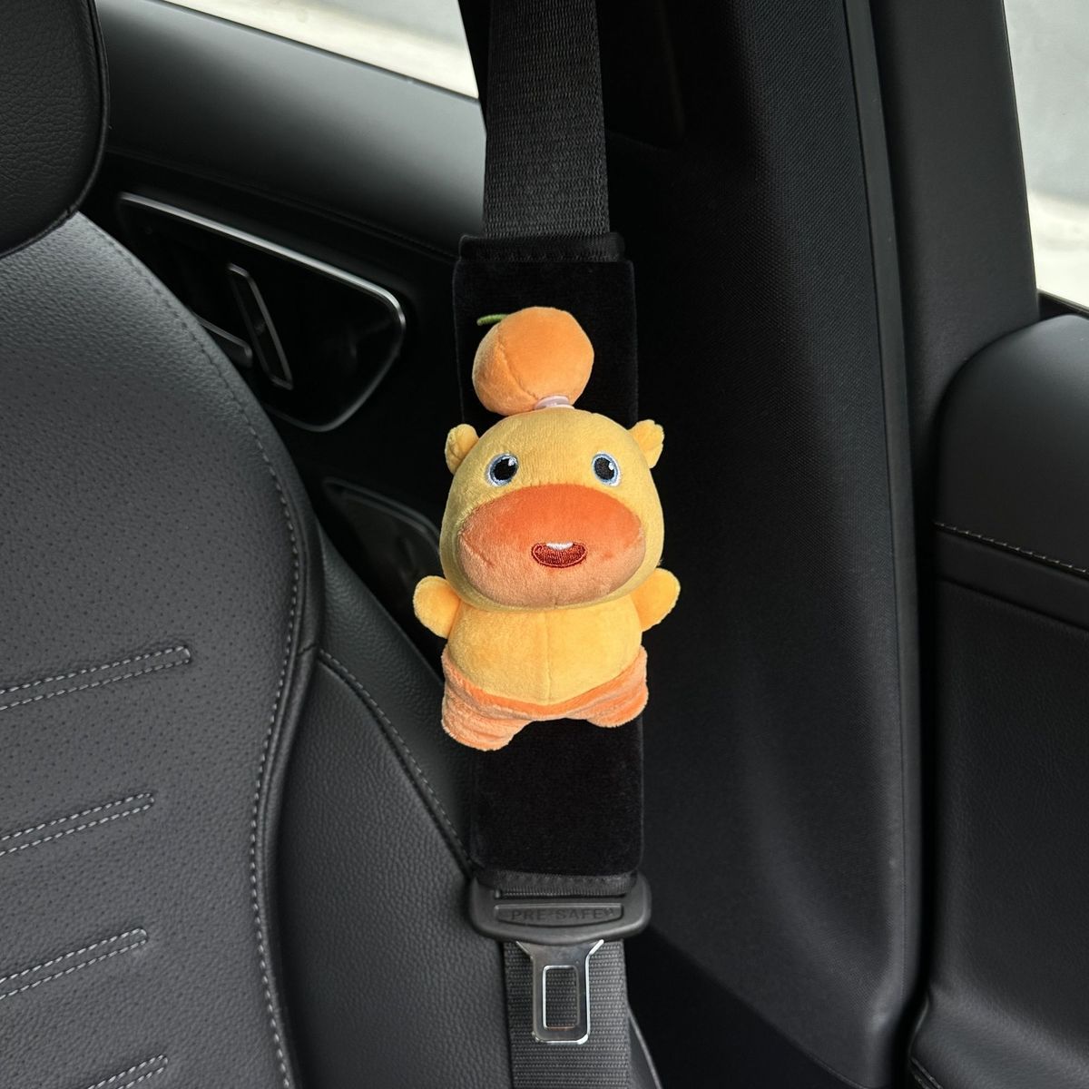 Capybara Lulu Car Seatbelt Shoulder Pad Car Seatbelt Cover Car Interior Decoration Anti-Neck Strain