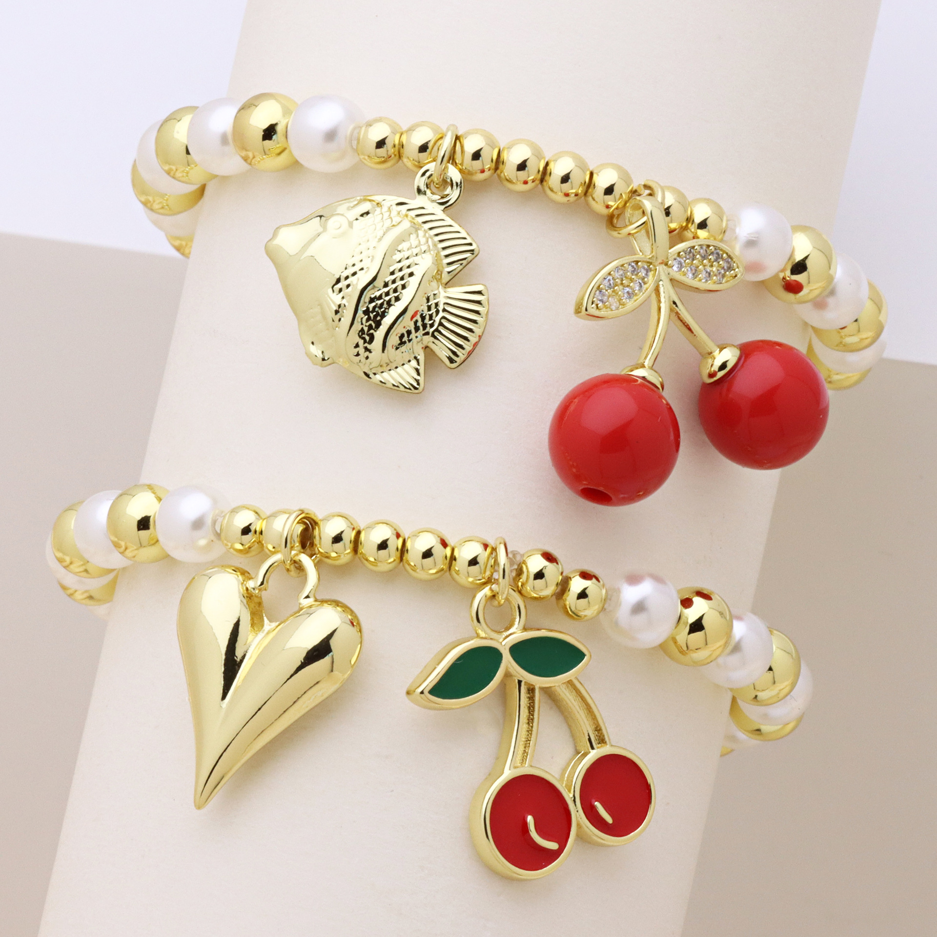 12g Weight Copper Pendant Material Bracelets Classification Pearl, Copper Chain Material Vintage Style Classic Style Cherry Starfish Heart Shape Artificial Pearl Copper Ball Chain Beaded Bracelets Wholesale