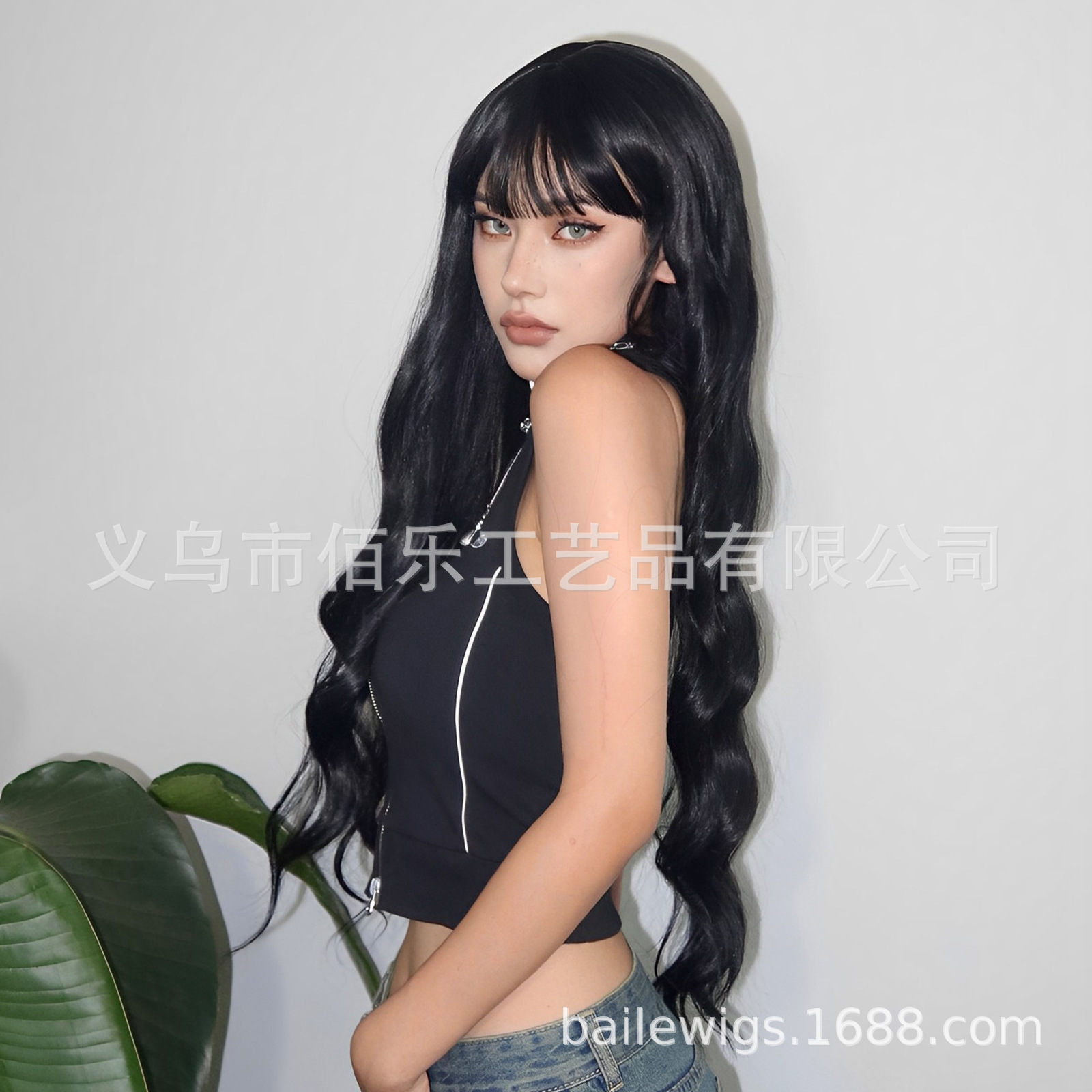Perucas negras, cabello rizado largo, cabello de fibra química transfronteriza europea y americana, cabello falso, Xu Chang, inventario al por mayor.