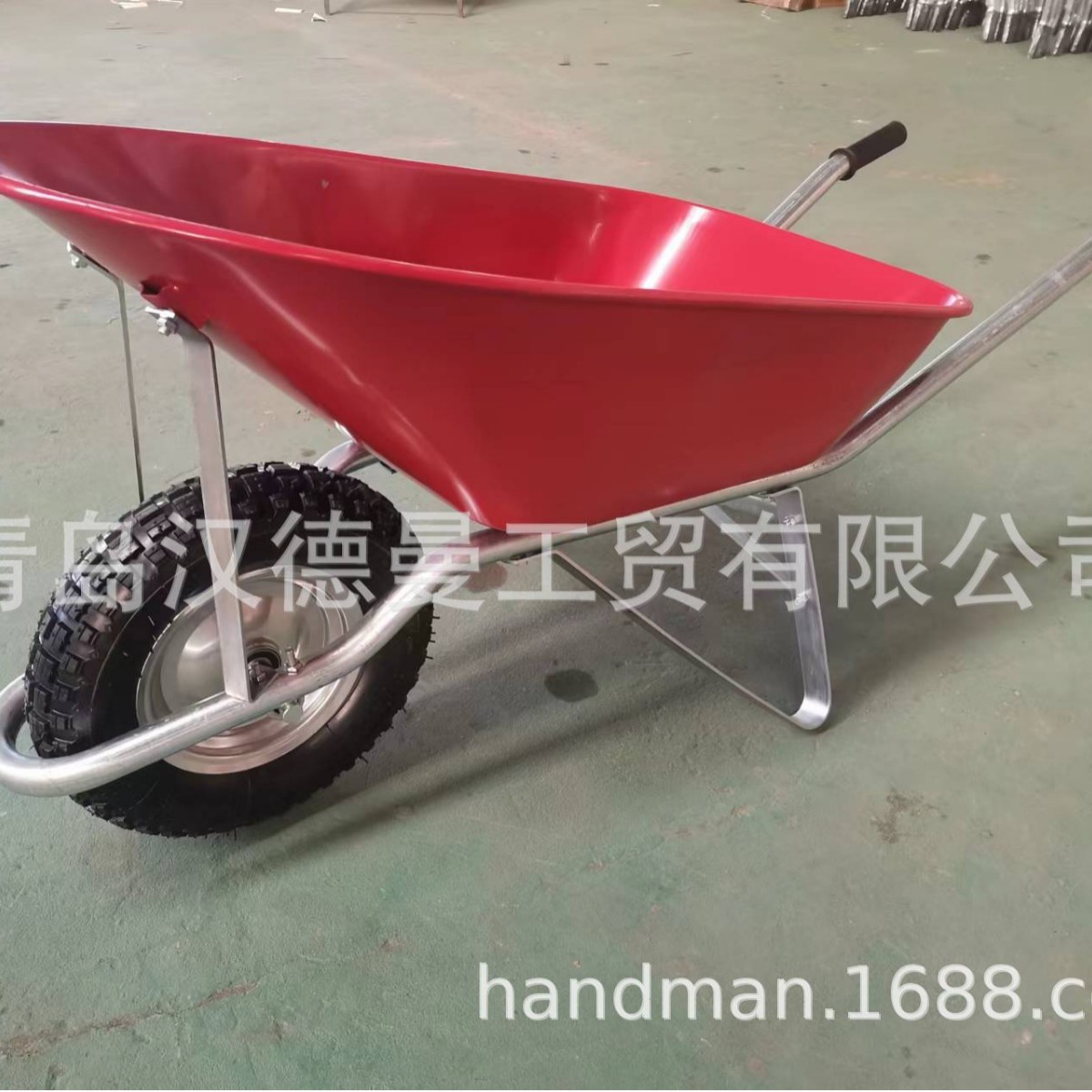 厂家直销出口斐济WB6800建筑用手推车