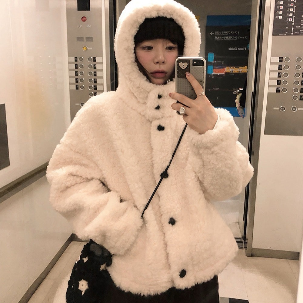 韩系chic秋冬法式韩系连帽可爱学院风减龄短款羊羔毛保暖外套女装