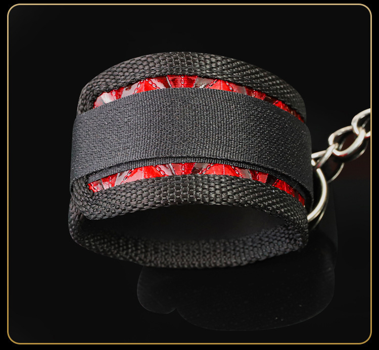 SM Diamond-Patterned Split-Leg Straps with Handcuffs, PU Leather Restraint Set for Adults — detail image 17