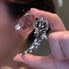 Ear clips, fashionable earrings, light luxury style, no pierced ears