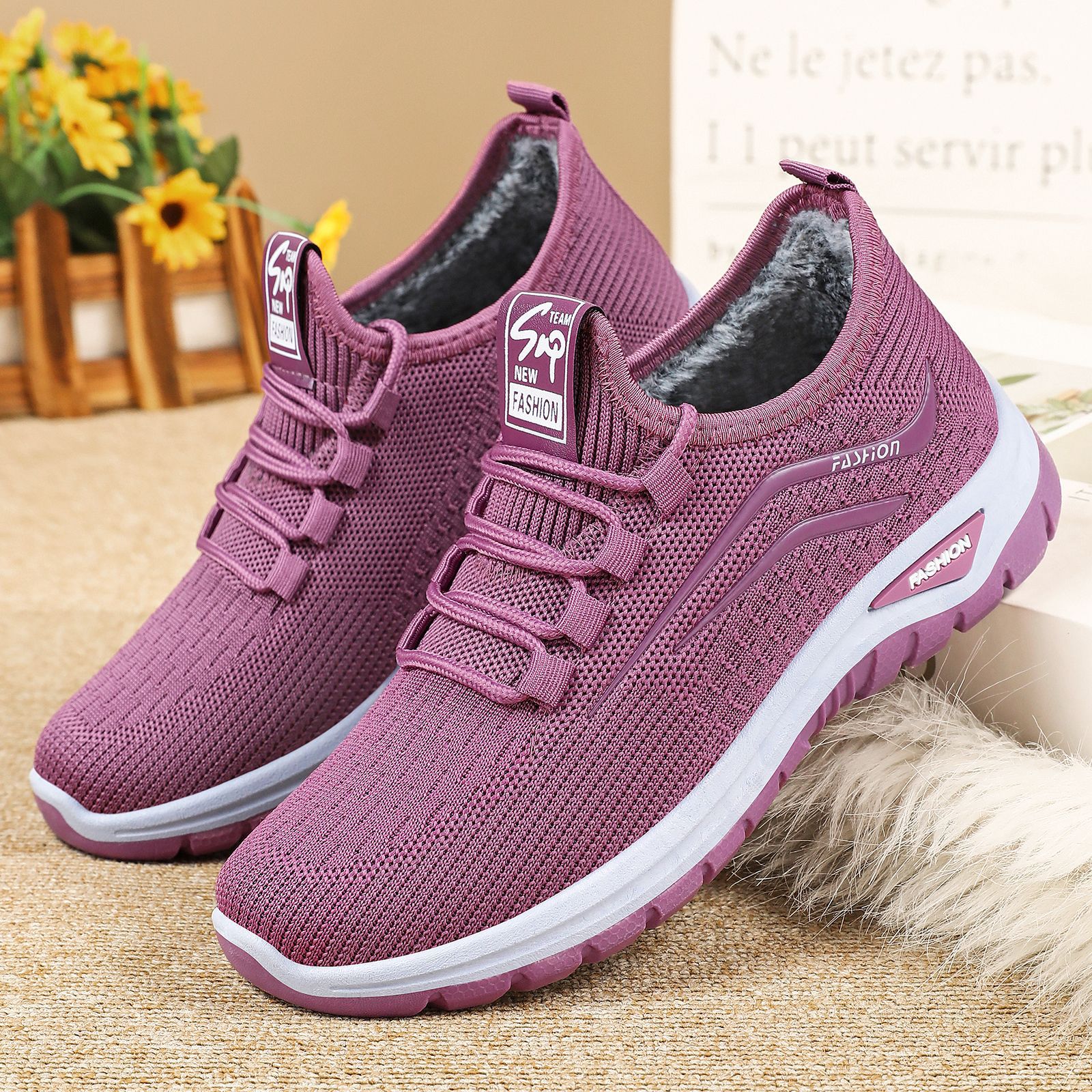 棉鞋女冬季新老北京布鞋加绒加厚外穿老人妈妈鞋动休闲健步鞋代发