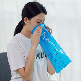 һ���ԇI�´�܇�d��yʽ��܇���ЋD�����´�������ϣ��Vomit bag