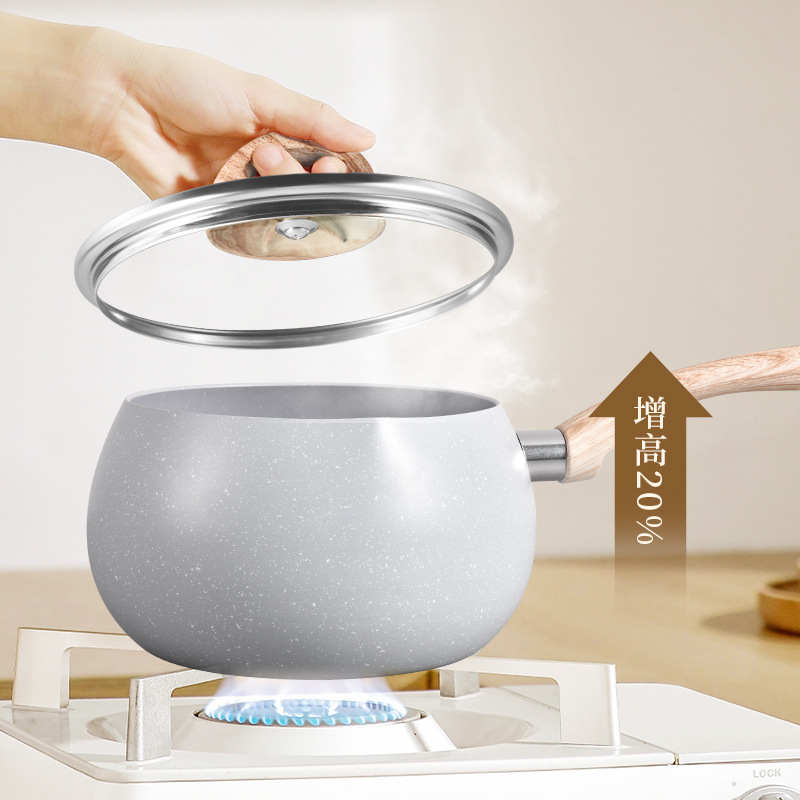 Hoje a fuego abierto pequeño fideos de hervir panela de panela de panela