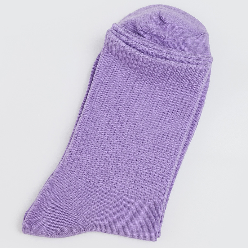 Calcetines de mujer para primavera y otoño, calcetines de algodón de color liso, versátiles y a la moda, calcetines holgados, calcetines de longitud media, calcetines deportivos que absorben el sudor, venta al por mayor.