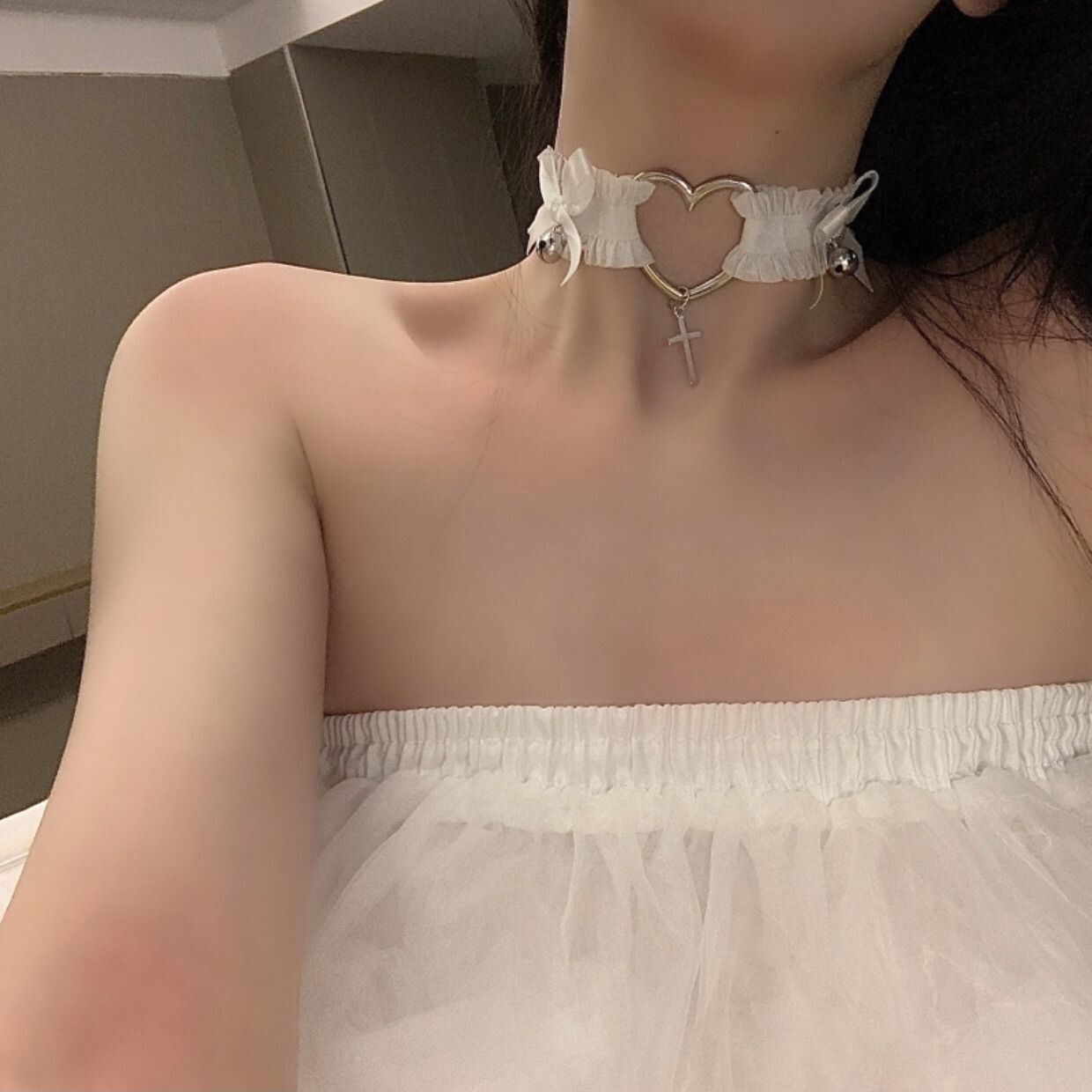 white sexy lovely heart-shaped Lace Peach Elastic force adjust jk Punk A collar for a horse Accessories