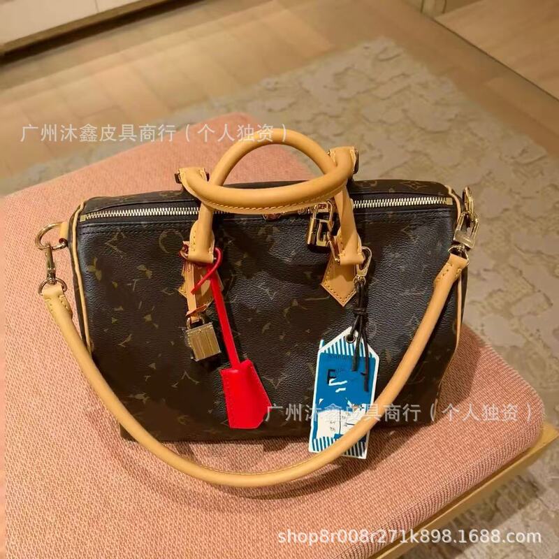 Guangzhou High-End Old-Style Speedy Soft30 Dark Pillow Bag Handbag Boston Cylindrical Shoulder Crossbody Bag for Women