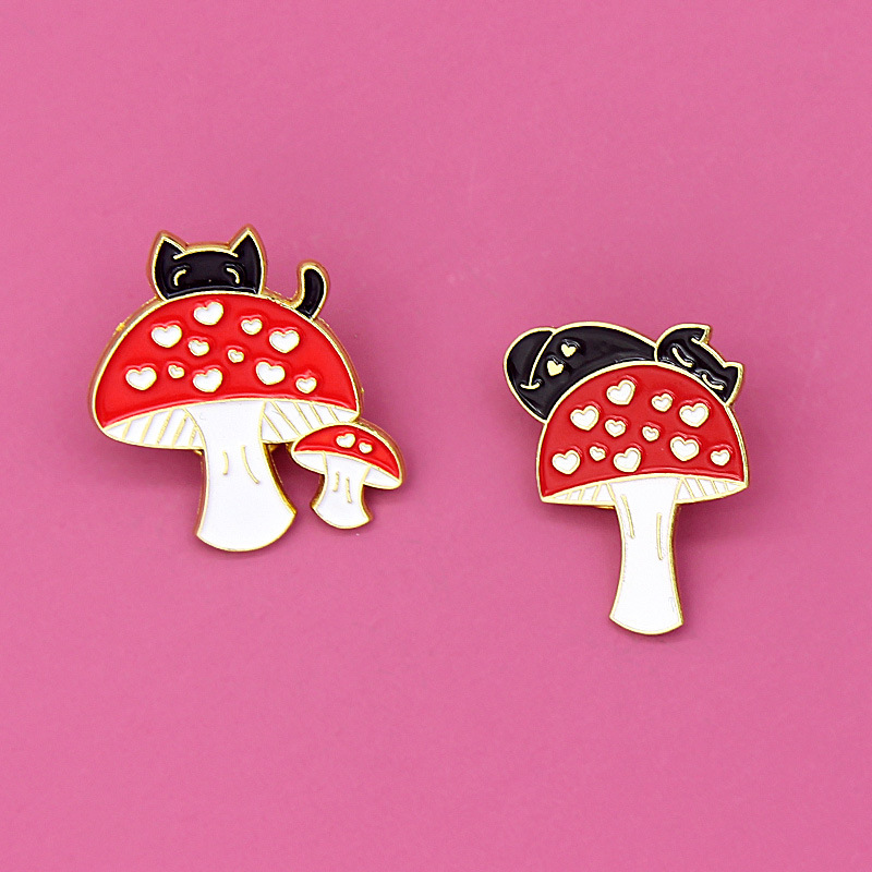 Cartoon red creative trend brooch