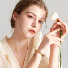 ��Ȼˮ���G���`ˮ�����Ů��ؔ�D�\���s�M����ˮ���ִ�Ů���նY��