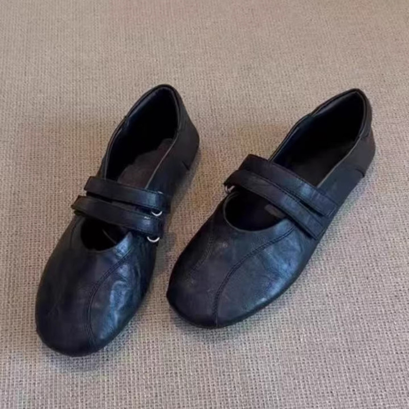 Soft Leather Ballet Trainers, Retro Flat Shoes for Women, 2026 Spring New Style, Versatile and Comfortable Mary Jane Shoes, Small Leather Shoes Soft Leather Ballet Trainers, Retro Flat Shoes for Women, 2026 Spring New Style, Versatile and Comfortable Mary Jane Shoes, Small Leather Shoes