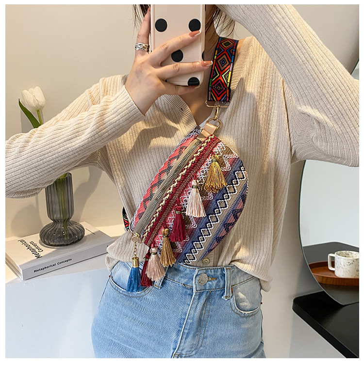 Venda quente pequeno peito perfumado tecido estilo étnico cor contrastante borla nova fita cintura bolsa crossbody tendência_voghion.com
