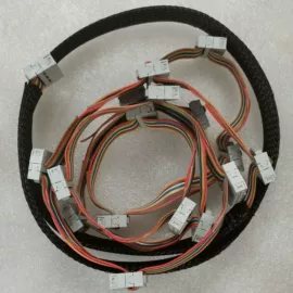 连接器;其他插头;外壳