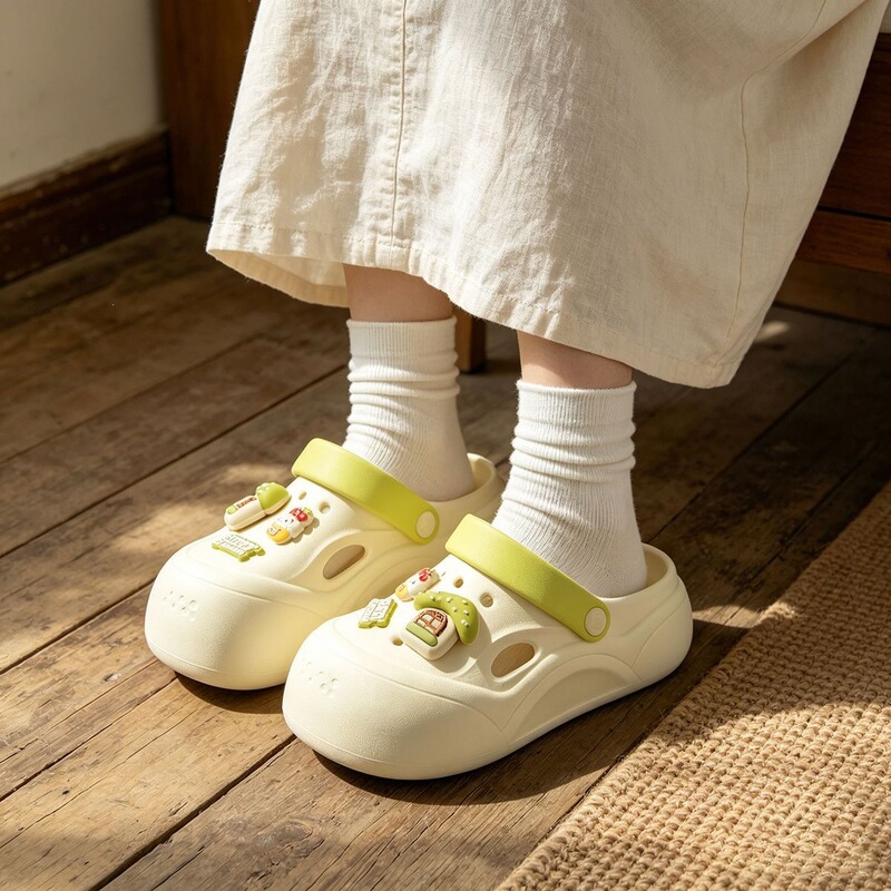 Popular women's summer outdoor beach thick-soled EVA non-slip sandals in cream color