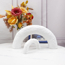 现代北欧几何拱形摆件软装样板间售楼部不规则黑白色家居饰品配搭