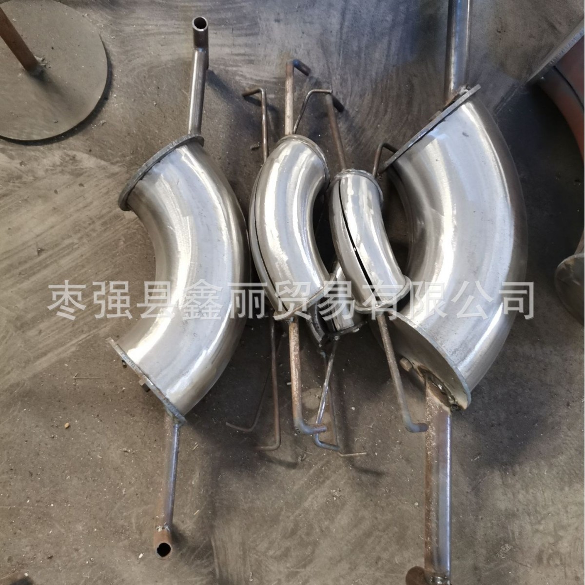 供应DN25 32 40 50 65 80 100 125MM玻璃钢弯头模具