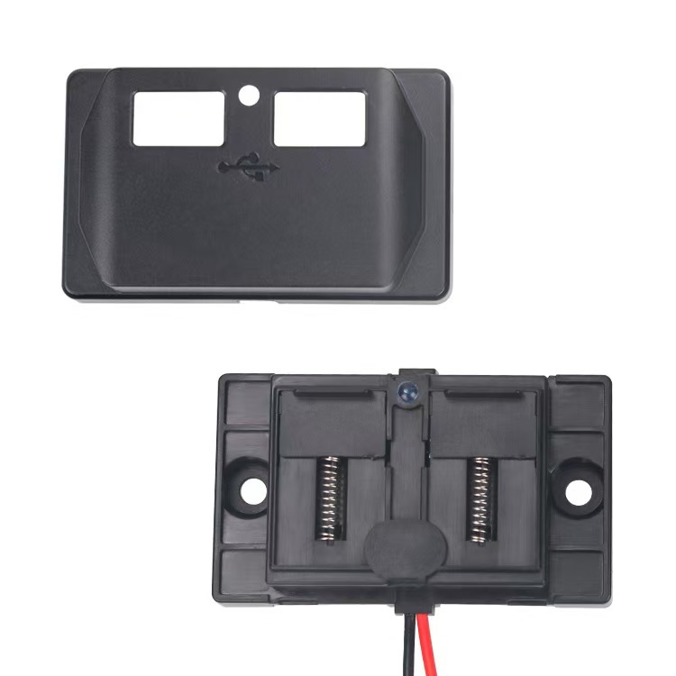 12V modified type-c charging port for super-fast charging of batteries in buses and RVs, with additional mobile phone USB charger