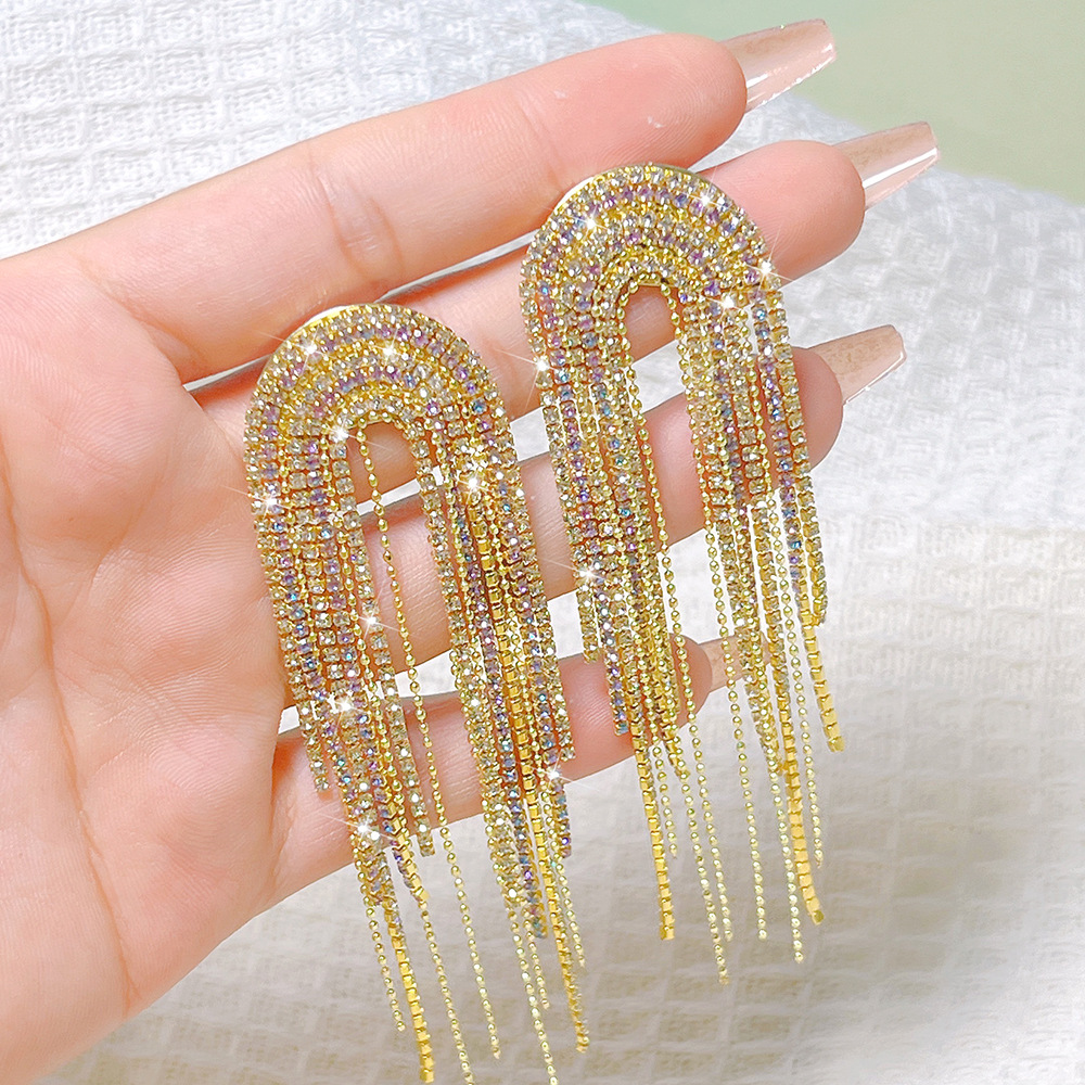 1 Pair Elegant Streetwear U Shape Tassel Inlay Copper Zircon Drop Earrings display picture 5