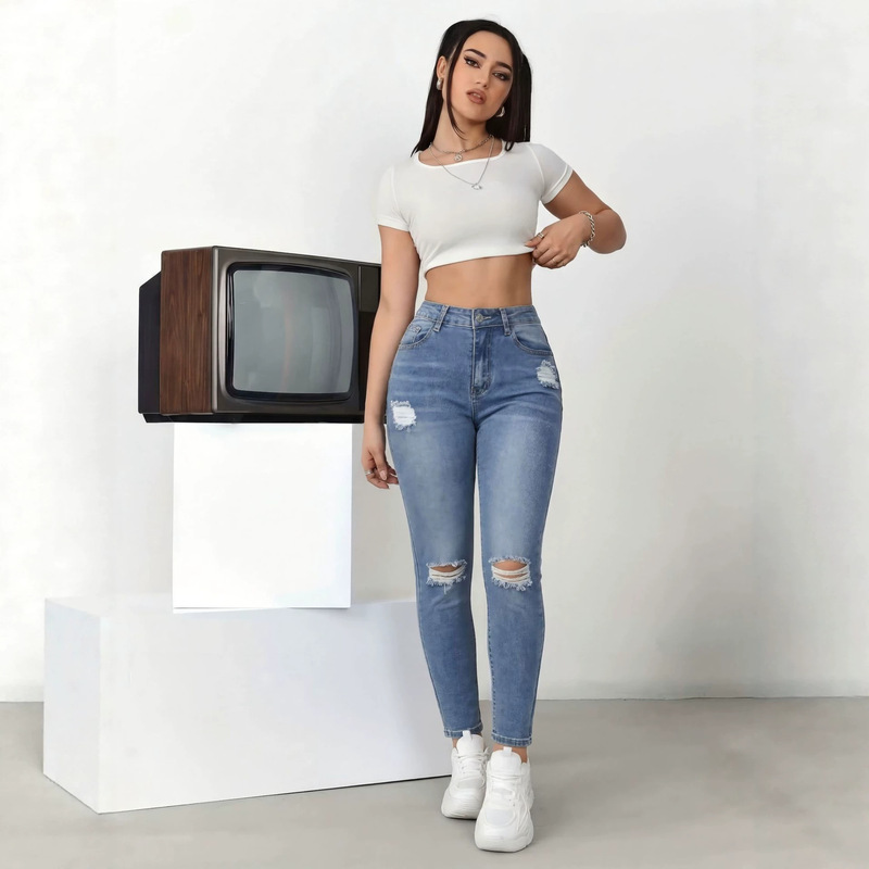 Cross-Border Women's High-Elastic Light Blue Ripped Skinny Jeans with a Slim Fit That Accentuates the Perfect Figure