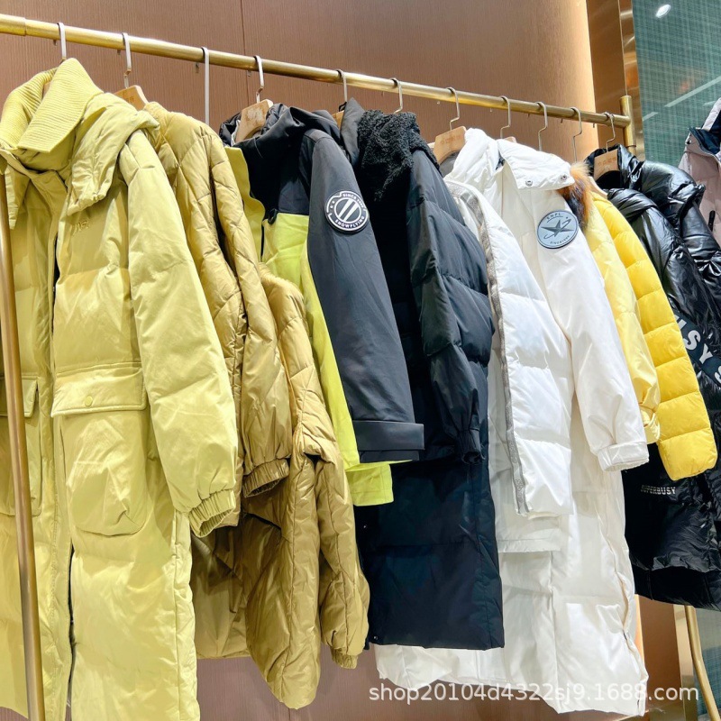 深圳一手货源尾货中高端品牌撤柜女装清货时尚批发走份清货杂款货