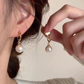 耳钉;项链;戒指