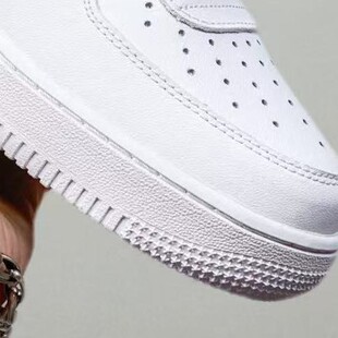 ľ�޻�Ь�����V��ɭ�ֿ�܊һ̖AF1�^��Ƥ�����\��Ь