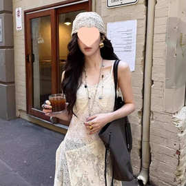 慵懒松弛感蕾丝镂空设计吊带连衣裙女不对称长裙