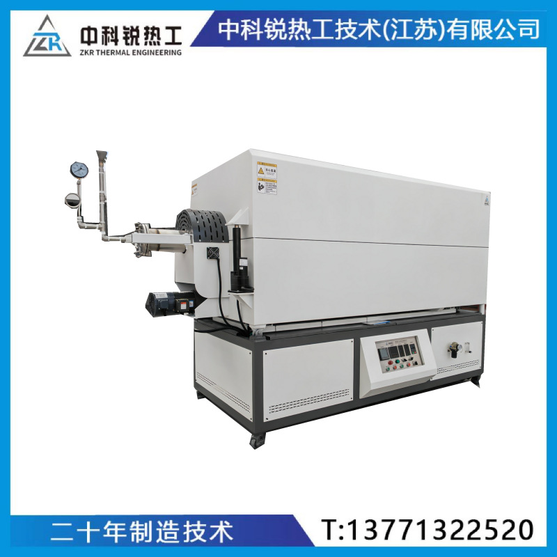 金属管式炉，炉管为不锈钢或耐热合金，承压能力强