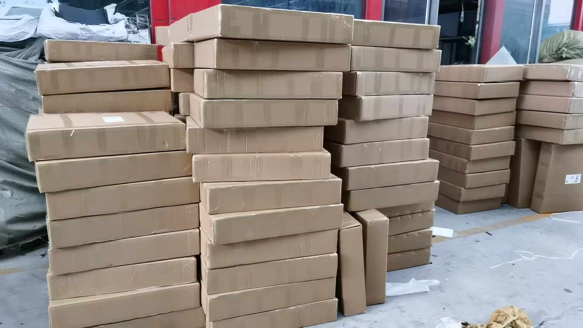 Estera impermeable y respetuosa del medio ambiente del pie del coche de la TPE para el coche especial fronterizo de Nissan Frontier 2022-2024