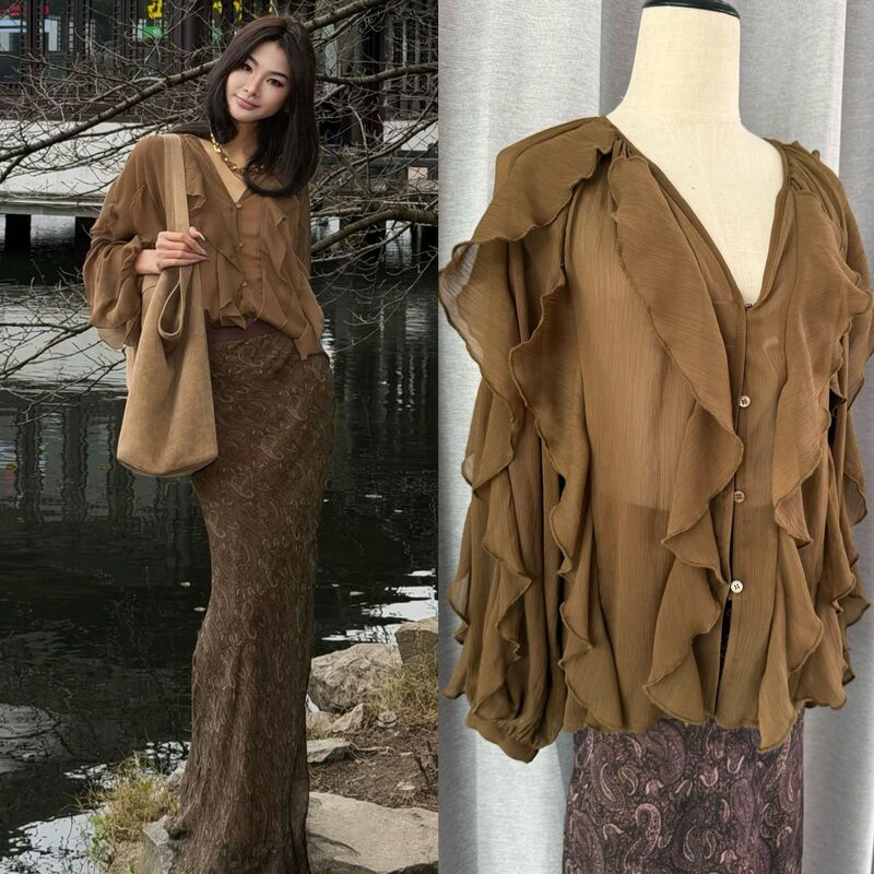 In Stock/High-End Version/Three-Piece Set/Retro Green Lace Flared Sleeve Shirt for Women, Spring/Summer Designer Top