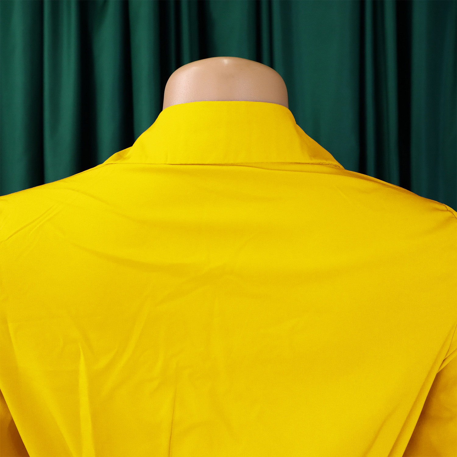 GraceChic D3327 Damenkleid Frühjahr 2025, neue Mode, V-Ausschnitt, einfarbig, langärmelig, weiter Saum, plissiert, Exportkleid_voghion.com