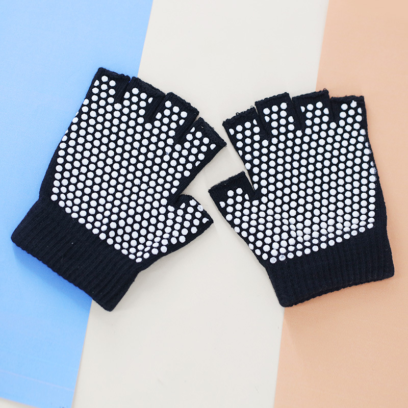 블랙 + 화이트 도트 비즈