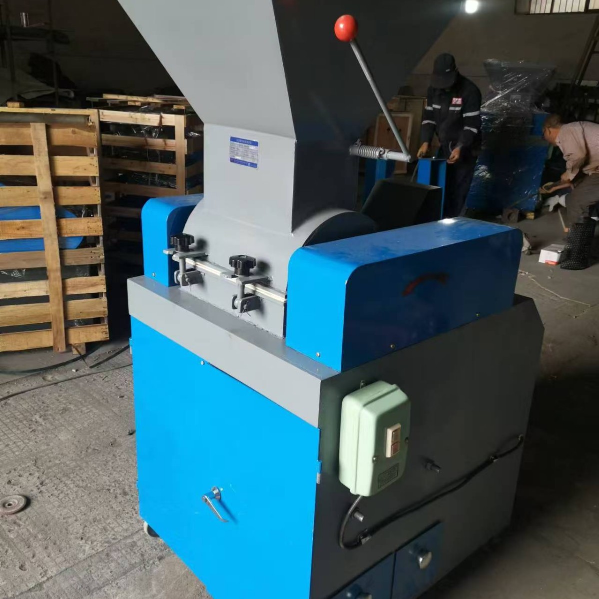 密封锤刀破碎缩分机TXPCS180*150破碎粒度均匀可调 缩分比可调