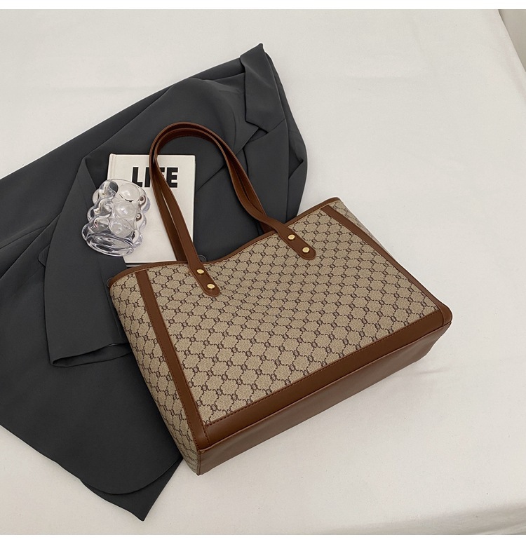 High-end, stylish, versatile, hand-carry bag for women, 2025 new trendy and popular single-shoulder bag with large capacity tote bag undefined