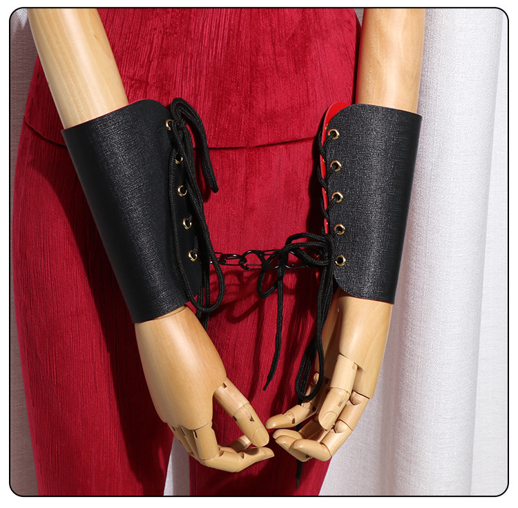 SM Wrist & Leg Restraint Set with PU Cuffs, Black Flying Fish Style — detail image 10