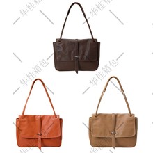 【现货】裘真邮差包植鞣牛皮包小众复古斜跨包通勤包大容量邮差包