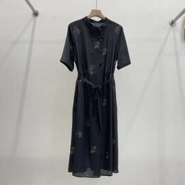 P450499WD6.8 夏季新款18姆米真丝双绉连衣裙翻领双排扣气质长裙