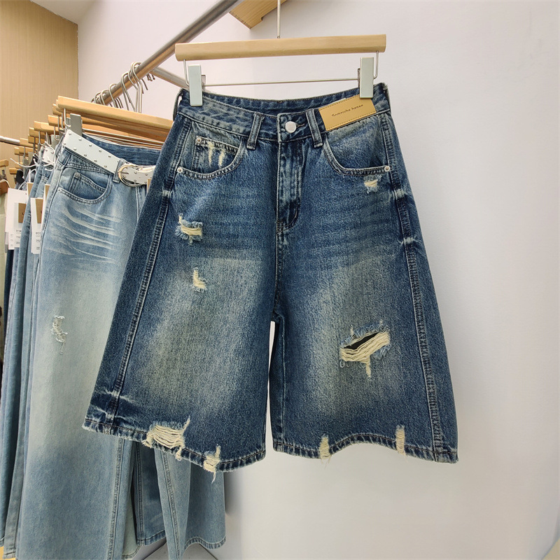 2026 Summer New Straight-Leg Ripped Non-Stretch Denim Shorts Plus Size Versatile Loose Wide-Leg Knee-Length Shorts for Women