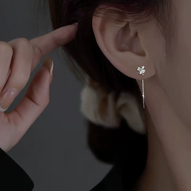 戒指;项链;耳钉