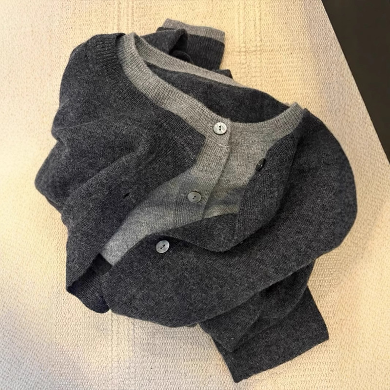 Fluffy Gray Faux Two-Piece Knitted Cardigan for Women, Autumn and Winter 2025, Thin Sweater Jacket, Regular Shoulder, Inner Layer Base Top