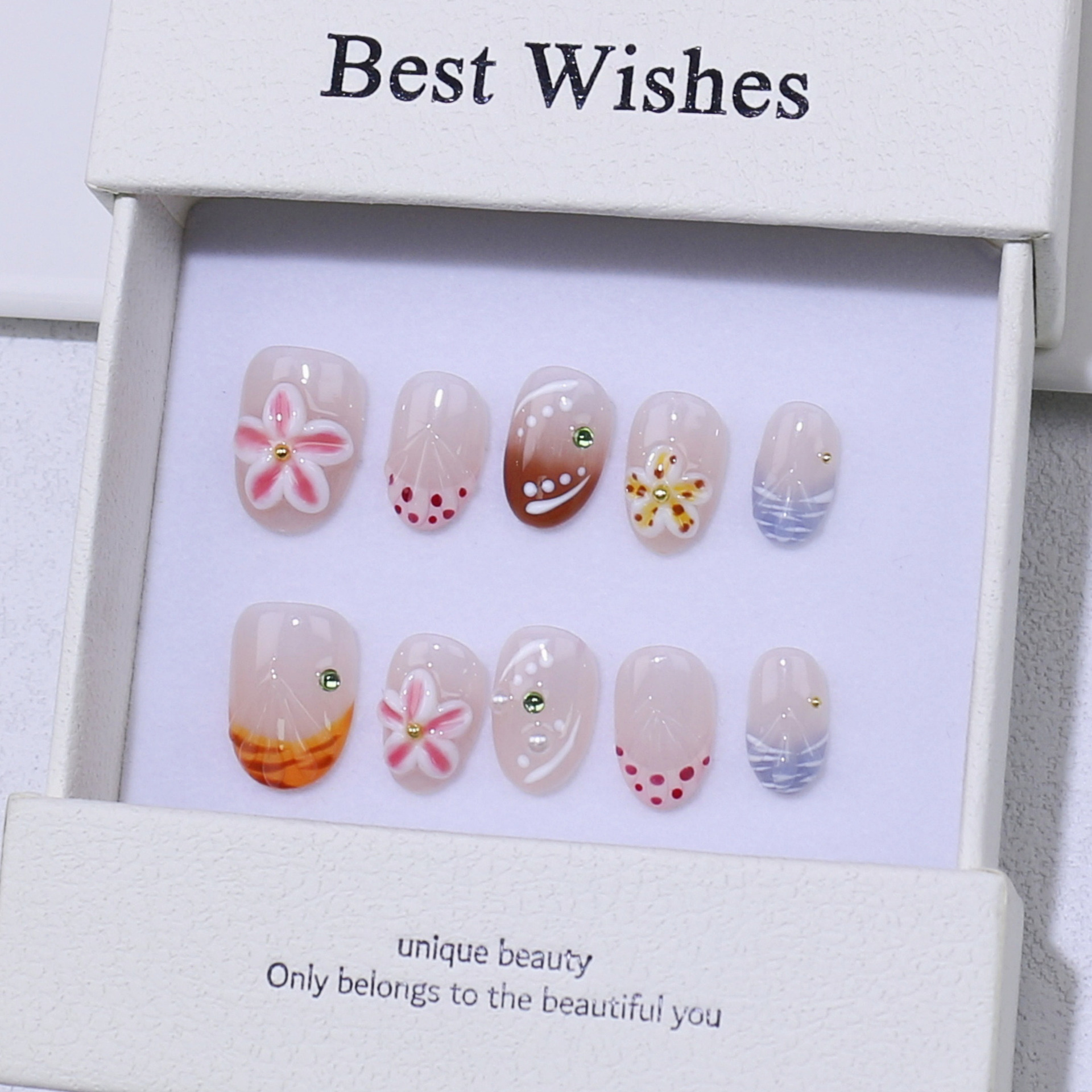 [Colección de manicuras talladas] comercio exterior transfronterizo exclusivamente para usar a mano puro parche de uñas falsas de almendras de estilo europeo y americano