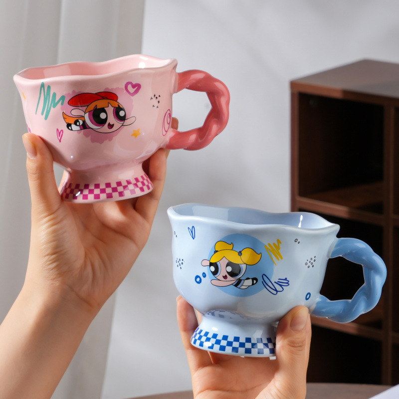 Taza de policía femenina de alto valor de la nueva chica taza de cerámica de agua casera taza de desayuno de leche cumpleaños
